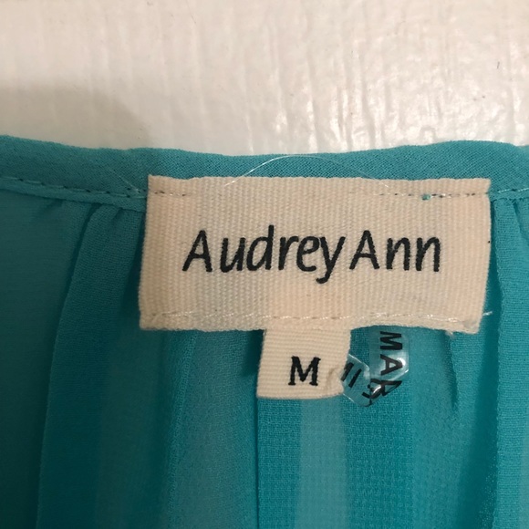 Teal Audrey Ann Sheer Chiffon Top NWT - Picture 5 of 6